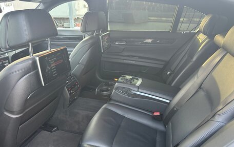 BMW 7 серия, 2014 год, 2 450 000 рублей, 26 фотография
