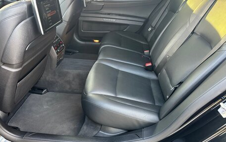 BMW 7 серия, 2014 год, 2 450 000 рублей, 20 фотография