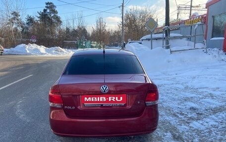 Volkswagen Polo VI (EU Market), 2012 год, 800 000 рублей, 2 фотография