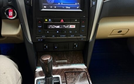 Toyota Camry, 2017 год, 2 250 000 рублей, 17 фотография