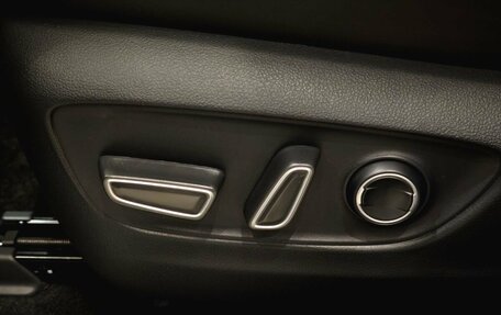 Toyota Highlander, 2025 год, 6 400 000 рублей, 12 фотография