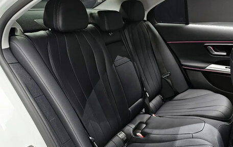 Mercedes-Benz E-Класс, 2024 год, 7 300 000 рублей, 12 фотография