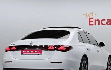 Mercedes-Benz E-Класс, 2024 год, 7 300 000 рублей, 2 фотография