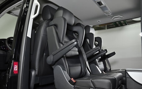 Volkswagen Multivan T6 рестайлинг, 2024 год, 16 800 000 рублей, 13 фотография