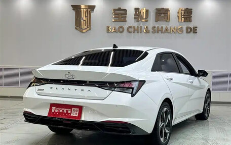 Hyundai Elantra, 2022 год, 1 400 000 рублей, 4 фотография