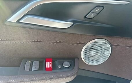 BMW 1 серия, 2022 год, 1 800 000 рублей, 7 фотография