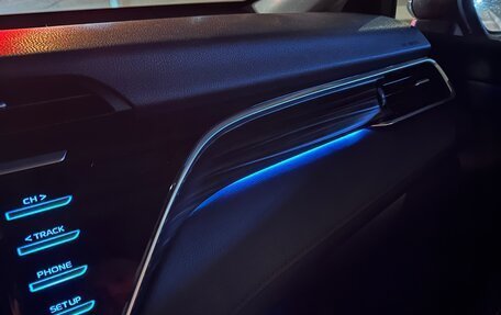 Toyota Camry, 2020 год, 2 500 000 рублей, 6 фотография