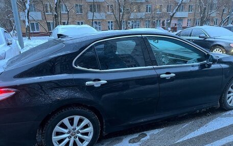 Toyota Camry, 2020 год, 2 500 000 рублей, 4 фотография