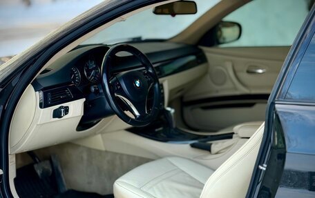 BMW 3 серия, 2010 год, 1 152 000 рублей, 15 фотография