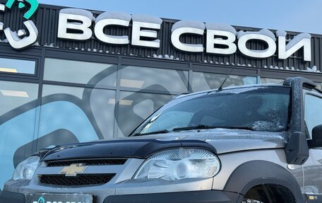 Chevrolet Niva I рестайлинг, 2017 год, 799 000 рублей, 10 фотография