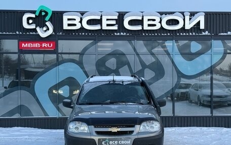 Chevrolet Niva I рестайлинг, 2017 год, 799 000 рублей, 5 фотография