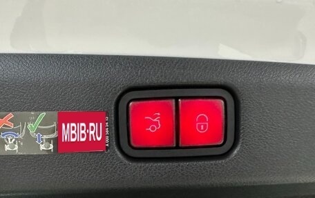 Mercedes-Benz E-Класс, 2024 год, 6 123 123 рублей, 18 фотография