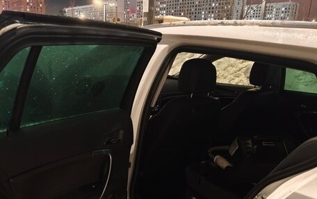 Opel Insignia II рестайлинг, 2014 год, 1 290 000 рублей, 16 фотография