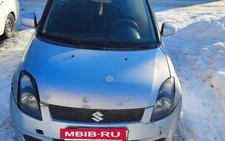 Suzuki Swift III, 2005 год, 250 000 рублей, 2 фотография