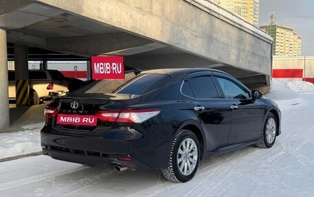 Toyota Camry, 2020 год, 2 900 000 рублей, 8 фотография