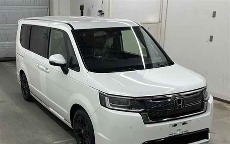 Honda Stepwgn, 2026 год, 2 365 000 рублей, 2 фотография