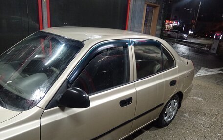 Hyundai Accent II, 2004 год, 305 000 рублей, 3 фотография