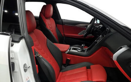 BMW 8 серия, 2022 год, 10 550 000 рублей, 11 фотография