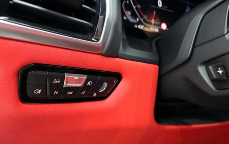 BMW 8 серия, 2022 год, 10 550 000 рублей, 18 фотография