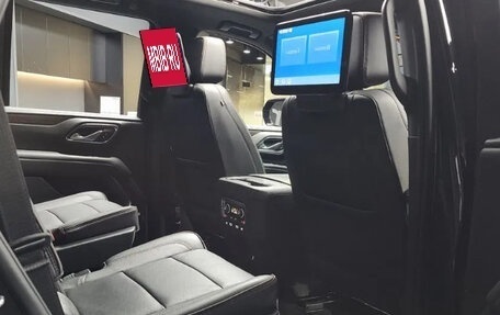 Chevrolet Tahoe IV, 2022 год, 11 670 000 рублей, 10 фотография