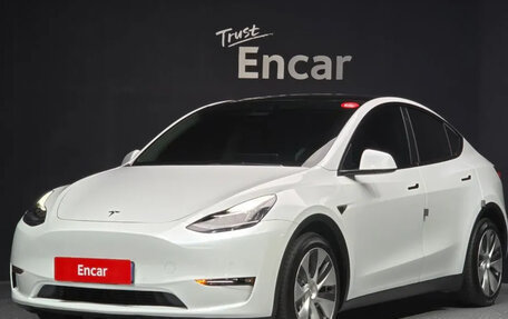 Tesla Model Y I, 2022 год, 6 950 000 рублей, 1 фотография