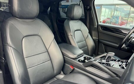 Porsche Cayenne III, 2019 год, 6 490 000 рублей, 33 фотография