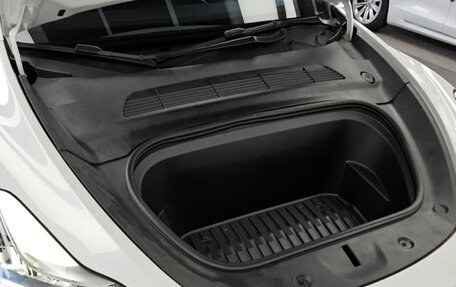 Tesla Model Y I, 2022 год, 6 950 000 рублей, 6 фотография