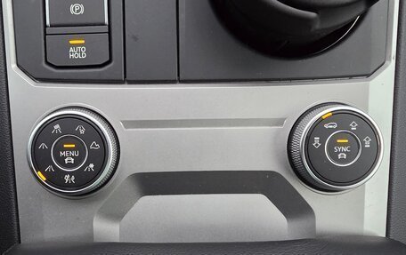 Volkswagen Touareg III, 2022 год, 6 499 000 рублей, 18 фотография