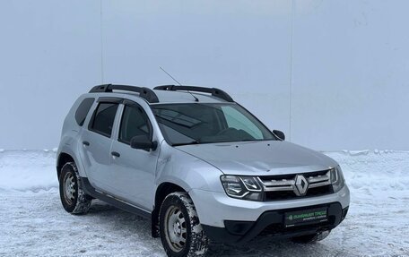 Renault Duster I рестайлинг, 2016 год, 820 000 рублей, 3 фотография