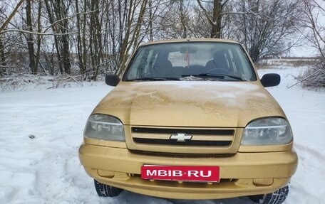 Chevrolet Niva I рестайлинг, 2005 год, 250 000 рублей, 3 фотография