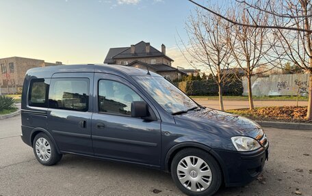 Opel Combo C, 2008 год, 570 000 рублей, 1 фотография