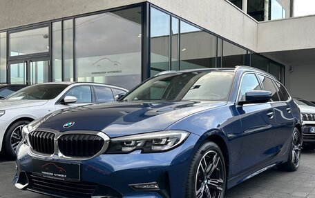 BMW 3 серия, 2022 год, 3 950 000 рублей, 1 фотография