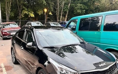 KIA Rio IV, 2022 год, 1 850 000 рублей, 2 фотография