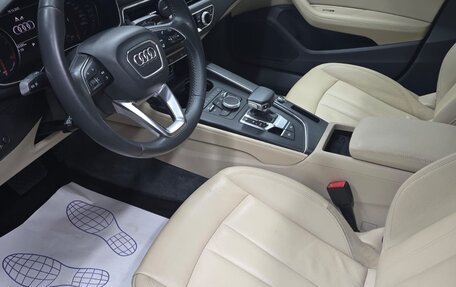 Audi A4, 2016 год, 1 800 000 рублей, 10 фотография