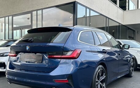 BMW 3 серия, 2022 год, 3 950 000 рублей, 4 фотография