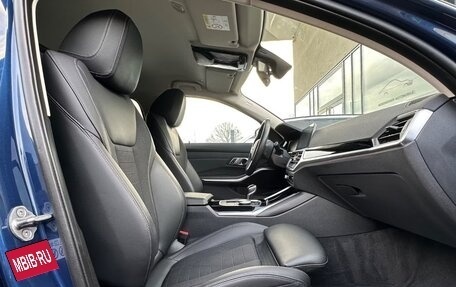 BMW 3 серия, 2022 год, 3 950 000 рублей, 18 фотография