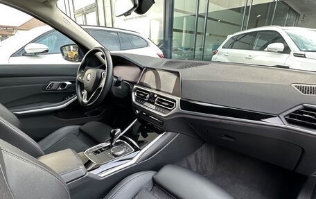 BMW 3 серия, 2022 год, 3 950 000 рублей, 20 фотография