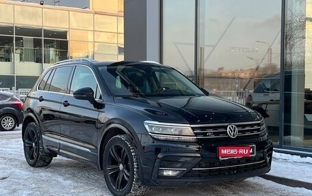 Volkswagen Tiguan II, 2019 год, 2 299 000 рублей, 3 фотография