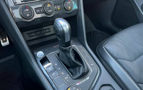 Volkswagen Tiguan II, 2019 год, 2 299 000 рублей, 26 фотография