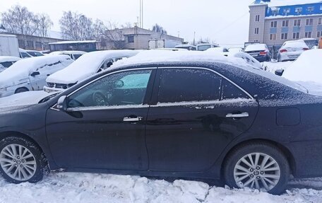 Toyota Camry, 2016 год, 1 800 000 рублей, 2 фотография