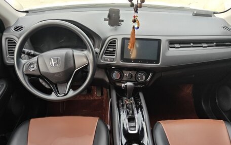 Honda Vezel, 2022 год, 1 473 900 рублей, 7 фотография