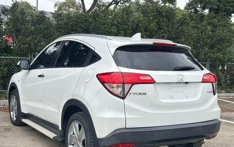 Honda Vezel, 2022 год, 1 485 700 рублей, 6 фотография