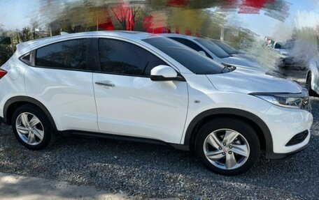 Honda Vezel, 2022 год, 1 510 500 рублей, 5 фотография