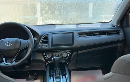 Honda Vezel, 2022 год, 1 510 500 рублей, 10 фотография