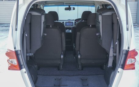 Honda Freed I, 2011 год, 990 000 рублей, 24 фотография