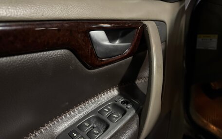 Volvo V70 III рестайлинг, 2001 год, 635 000 рублей, 19 фотография