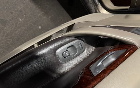 Volvo V70 III рестайлинг, 2001 год, 635 000 рублей, 34 фотография