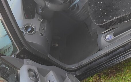 Mitsubishi Colt VI рестайлинг, 2006 год, 369 000 рублей, 5 фотография