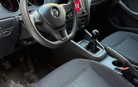 Volkswagen Jetta VI, 2015 год, 790 000 рублей, 6 фотография