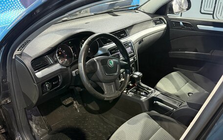 Skoda Superb III рестайлинг, 2010 год, 800 000 рублей, 6 фотография